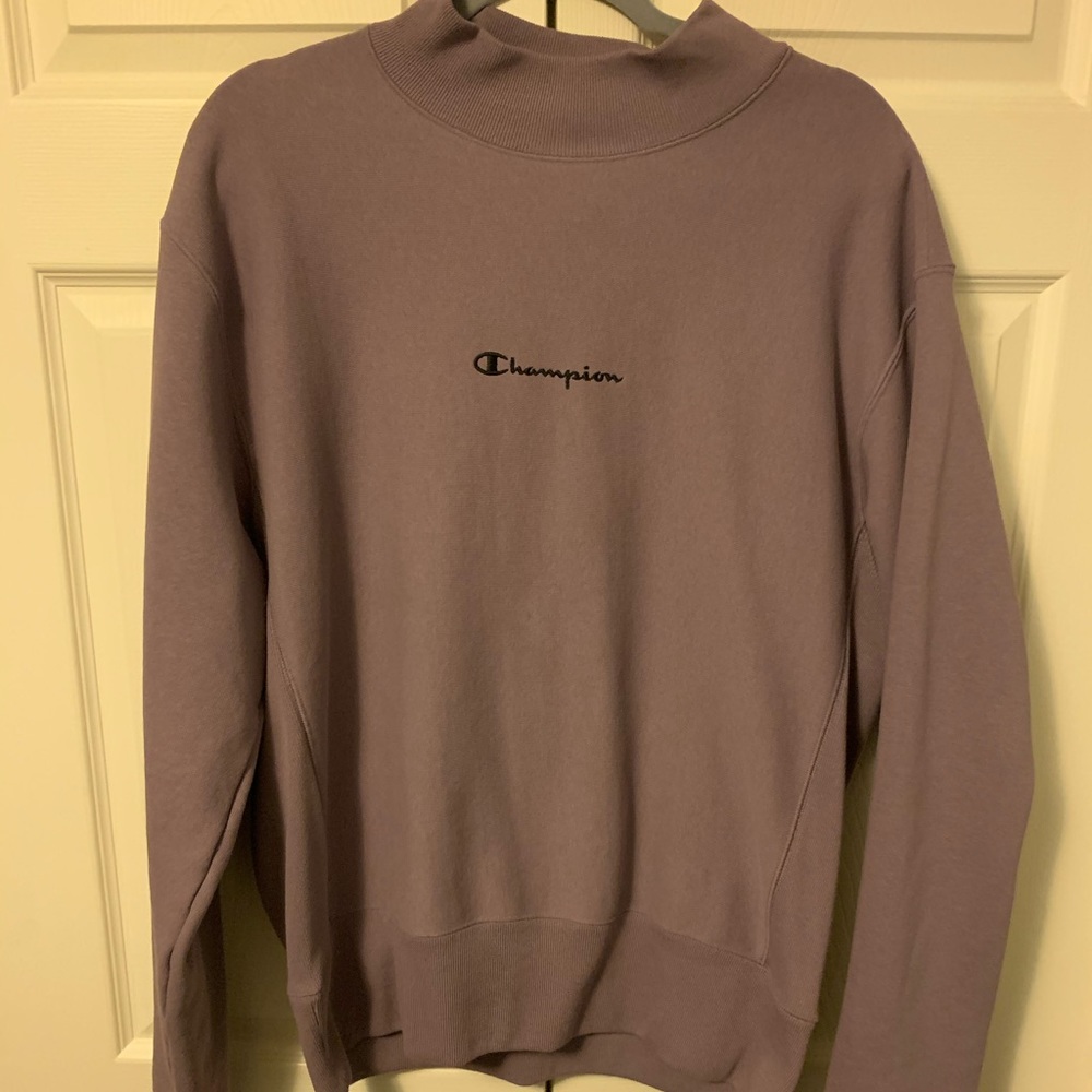 Men’s Champion UO Turtle Neck Exclusive Sweatshirt